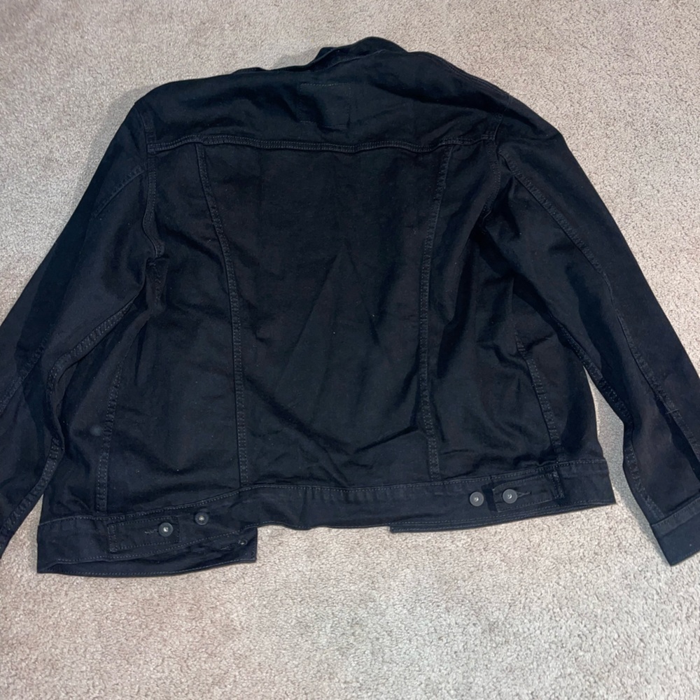 Levi Men’s Black Jean Jacket